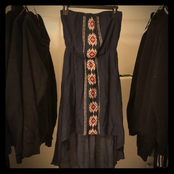 Dress - Picture 1 of 2